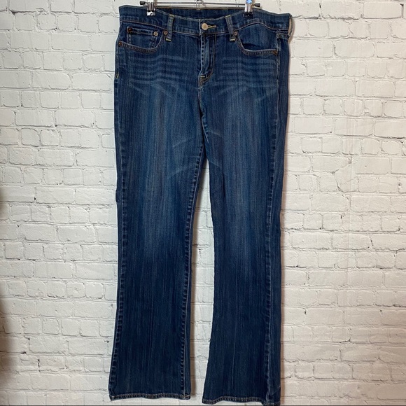 Lucky Brand Denim - LUCKY BRAND. SWEET-N-LOW STRAIGHT JEANS
